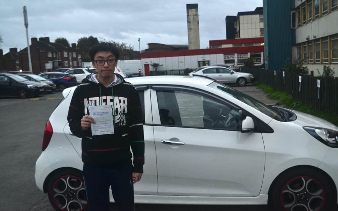 Automatic Driving Lessons Palmers Green. Beng Kin passed his driving test with Drive with Nik.