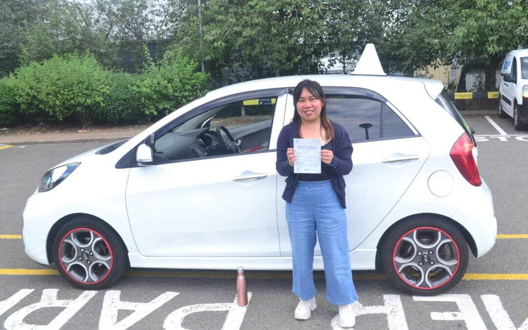 Driving Lessons Enfield. Gellie passed 1st time.