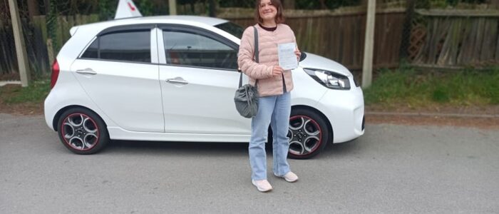 Driving Lessons Bounds Green. Julia passed her driving test first time with drive with nik.